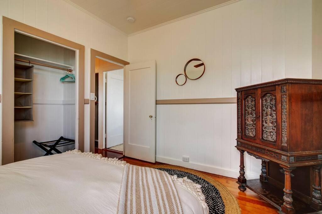 New Paddler'S Inn- 3Br Hilo Downtown Exterior photo